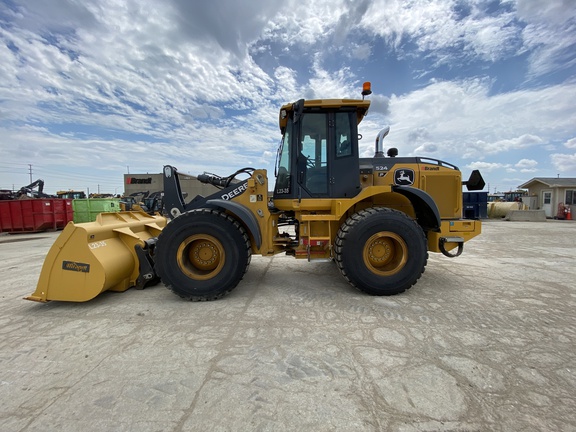 2023 John Deere 524 P