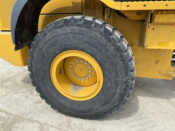 2023 John Deere 524 P