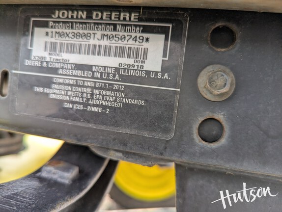 Photo of 2018 John Deere X380