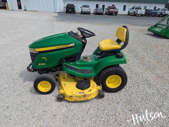 Photo of 2018 John Deere X380