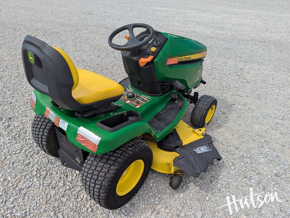 Photo of 2018 John Deere X380