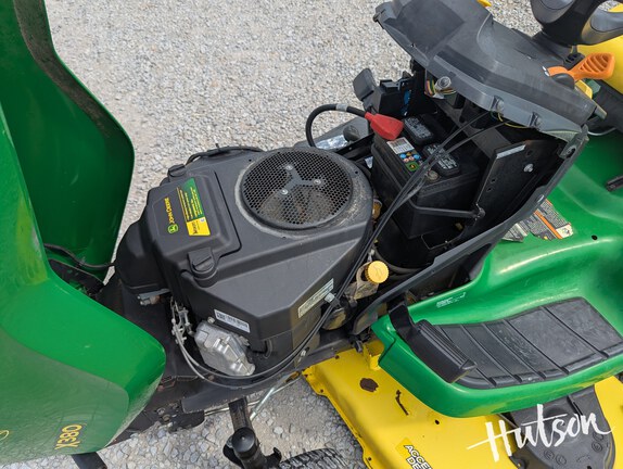 Photo of 2018 John Deere X380