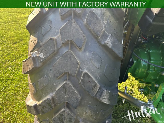 Photo of 2026 John Deere 4052R