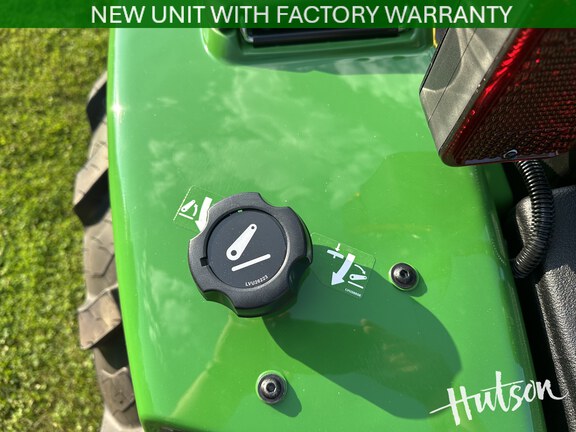 Photo of 2026 John Deere 4052R