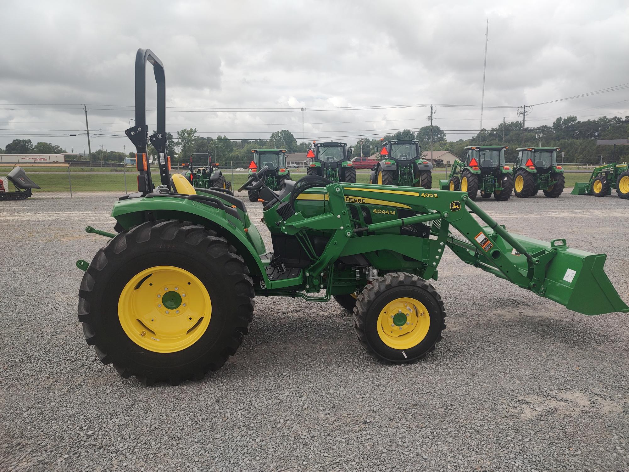 2026 John Deere 4044M