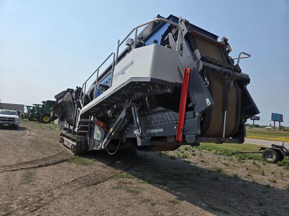 Photo of a 2022 Kleemann MSC703IEVO