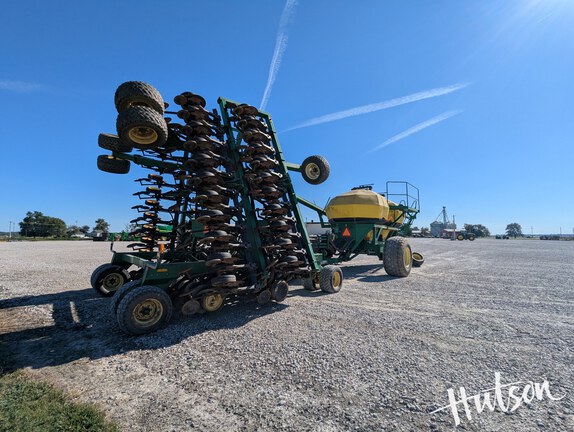 Photo of 1998 John Deere 1850