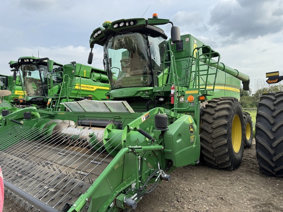  John Deere S790