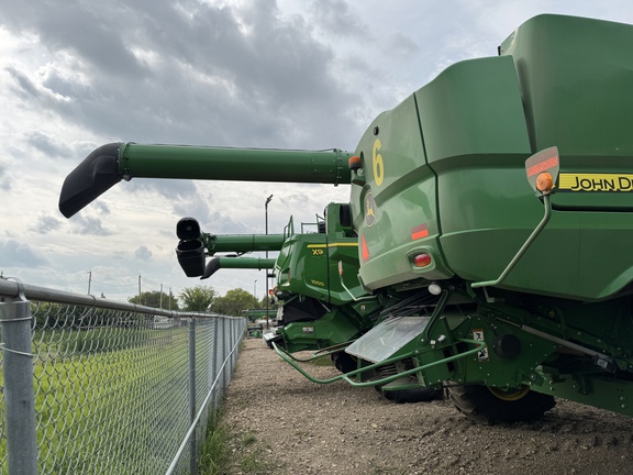 Used 2019 John Deere S790 Combines at Horizon Ag & Turf in Vermilion, AB - Photo12