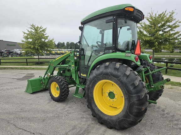 2019 John-Deere 4052R