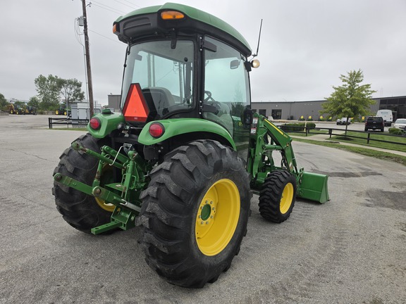 2019 John-Deere 4052R