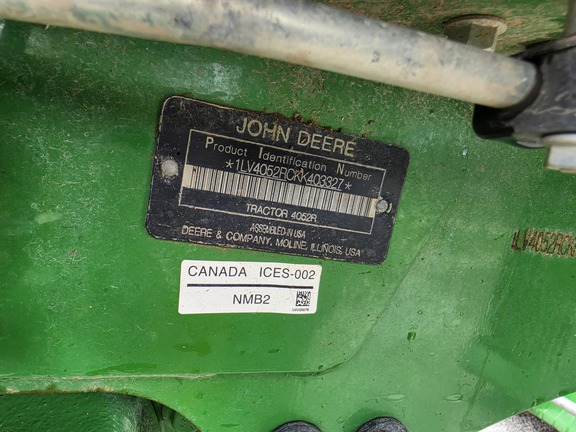 2019 John-Deere 4052R