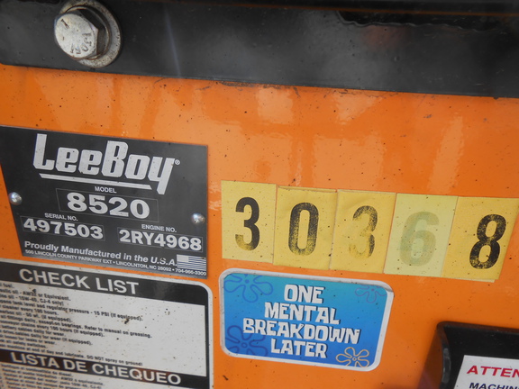 2025 Leeboy 8520C