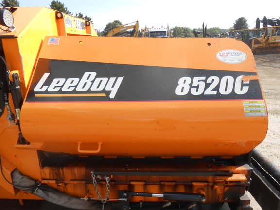 2025 Leeboy 8520C