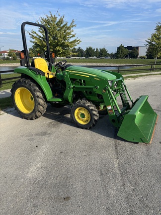 2022 John-Deere 3043D
