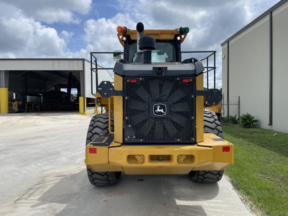 2023 John Deere 724 P