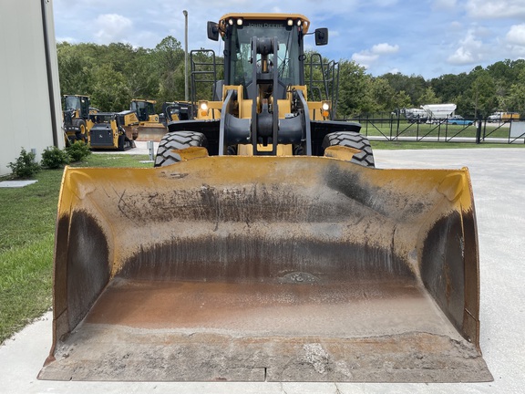 2023 John Deere 724 P