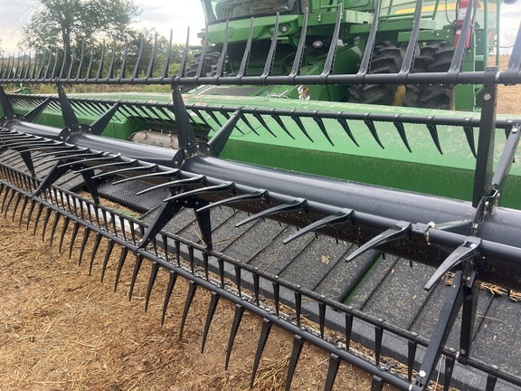 Photo of 2018 John Deere 635FD