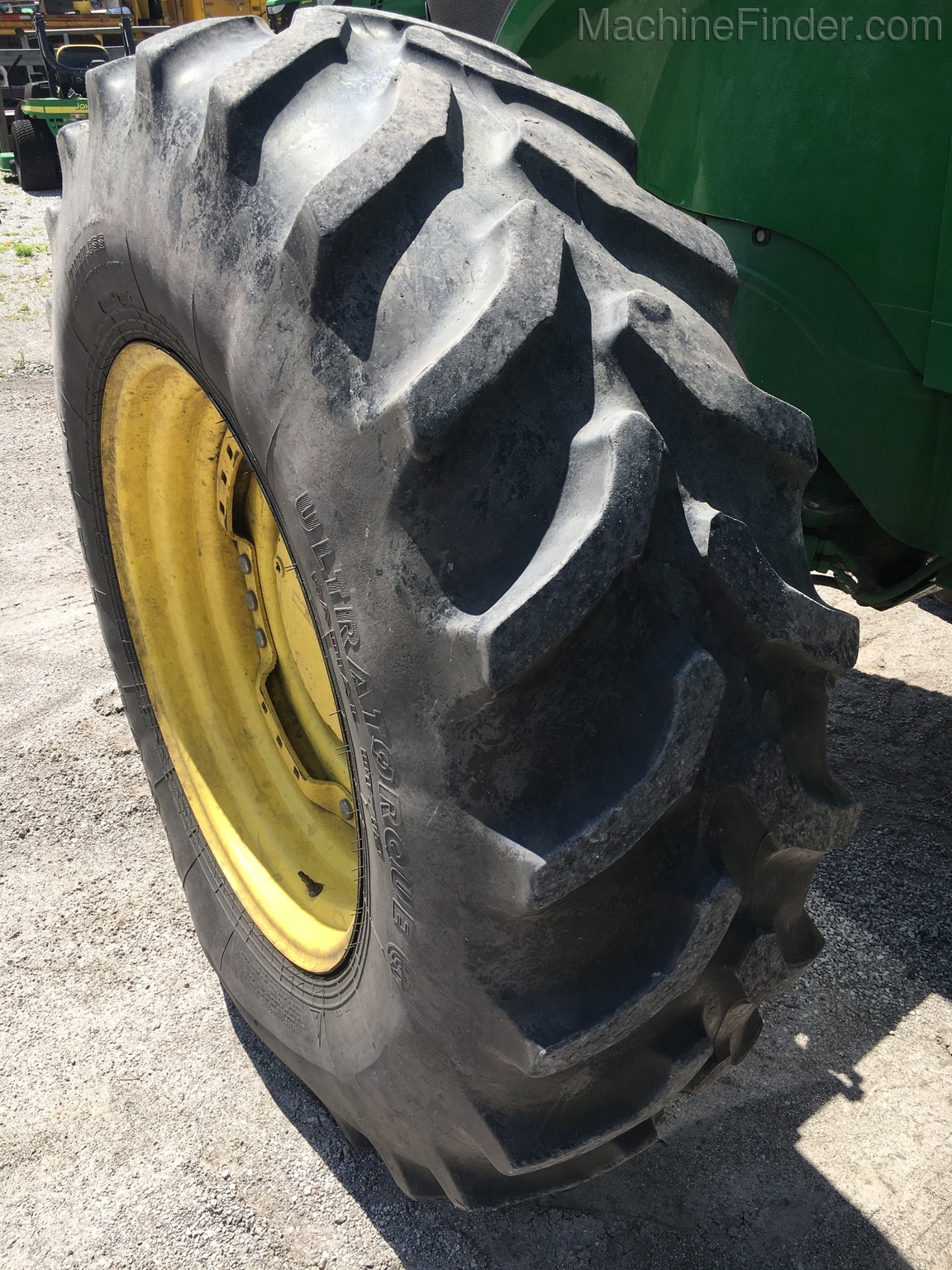 2013 John Deere 7200R Image 9