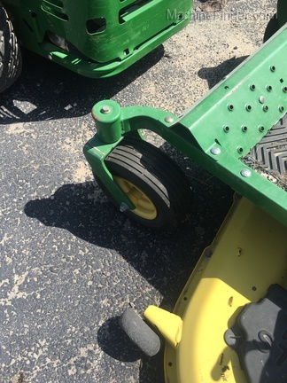 2013 John Deere Z245 Image 4