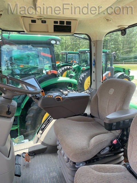 2014 John Deere 7210R Image 4