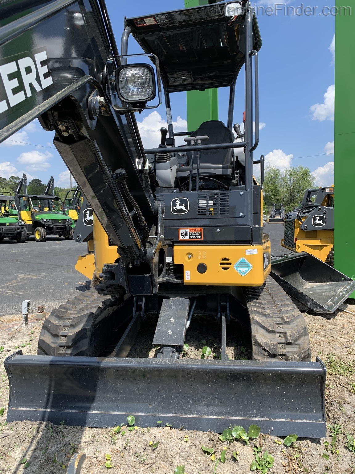 2020 John Deere 26G Image 3