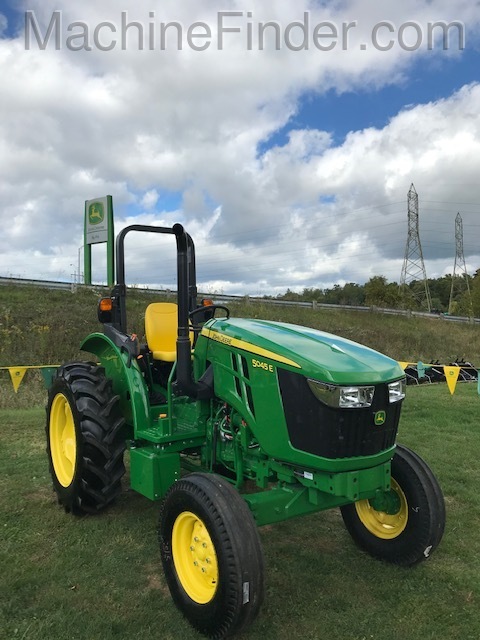 2020 John Deere 5045E Image 1