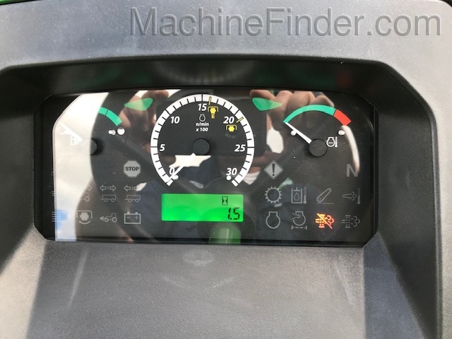 2020 John Deere 5045E Image 12