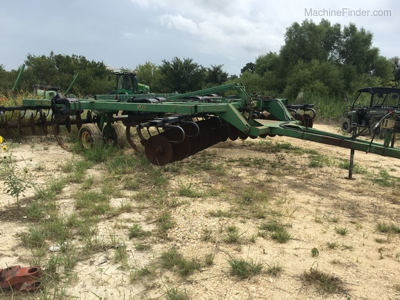 John Deere 510 Image 5