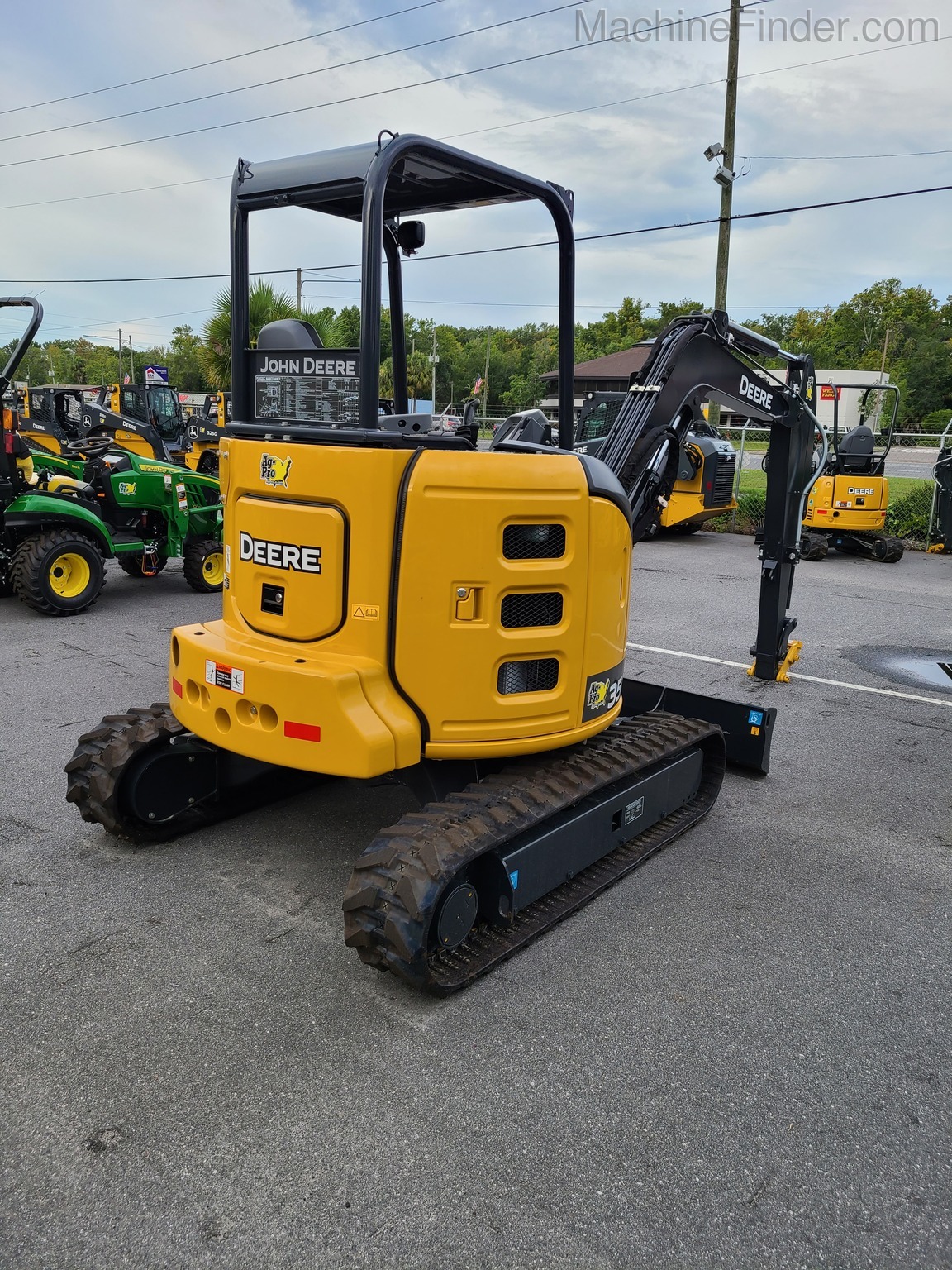 2020 John Deere 35G Image 4