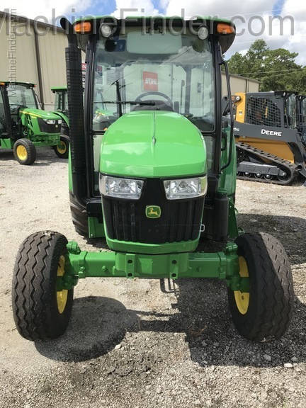 2020 John Deere 5075E Image 2