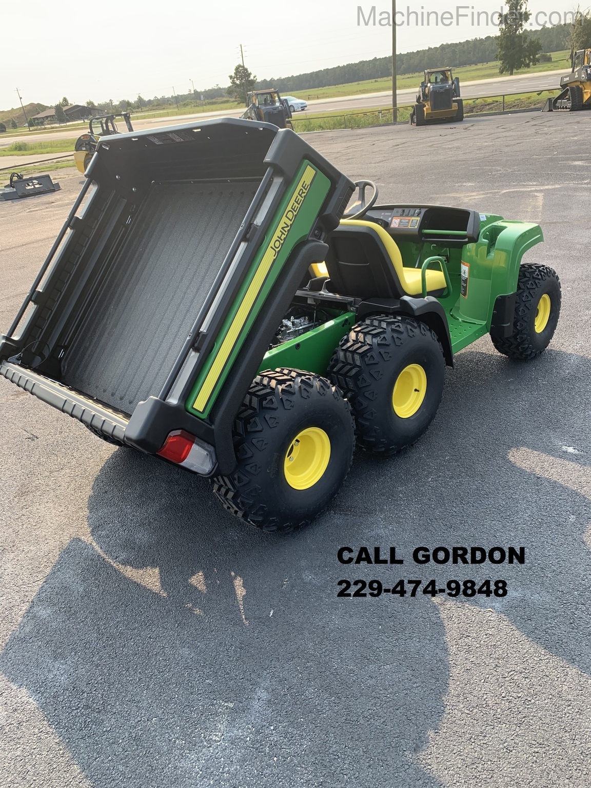 2021 John Deere TH6X4 Image 8