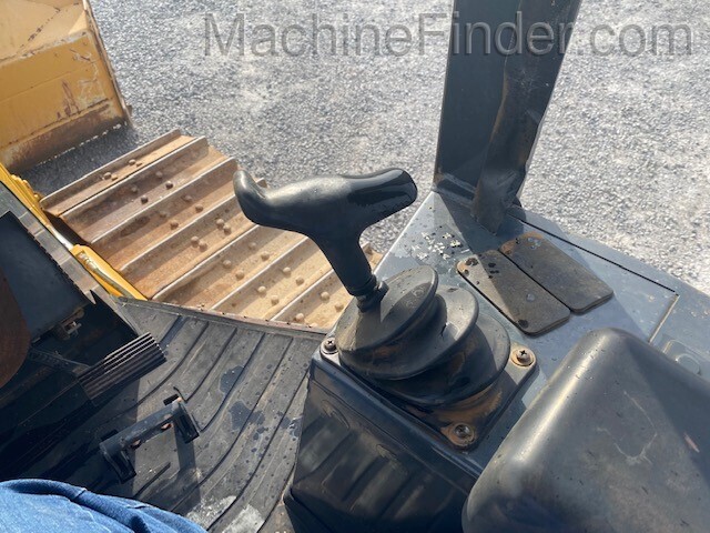 2014 John Deere 450J Image 8