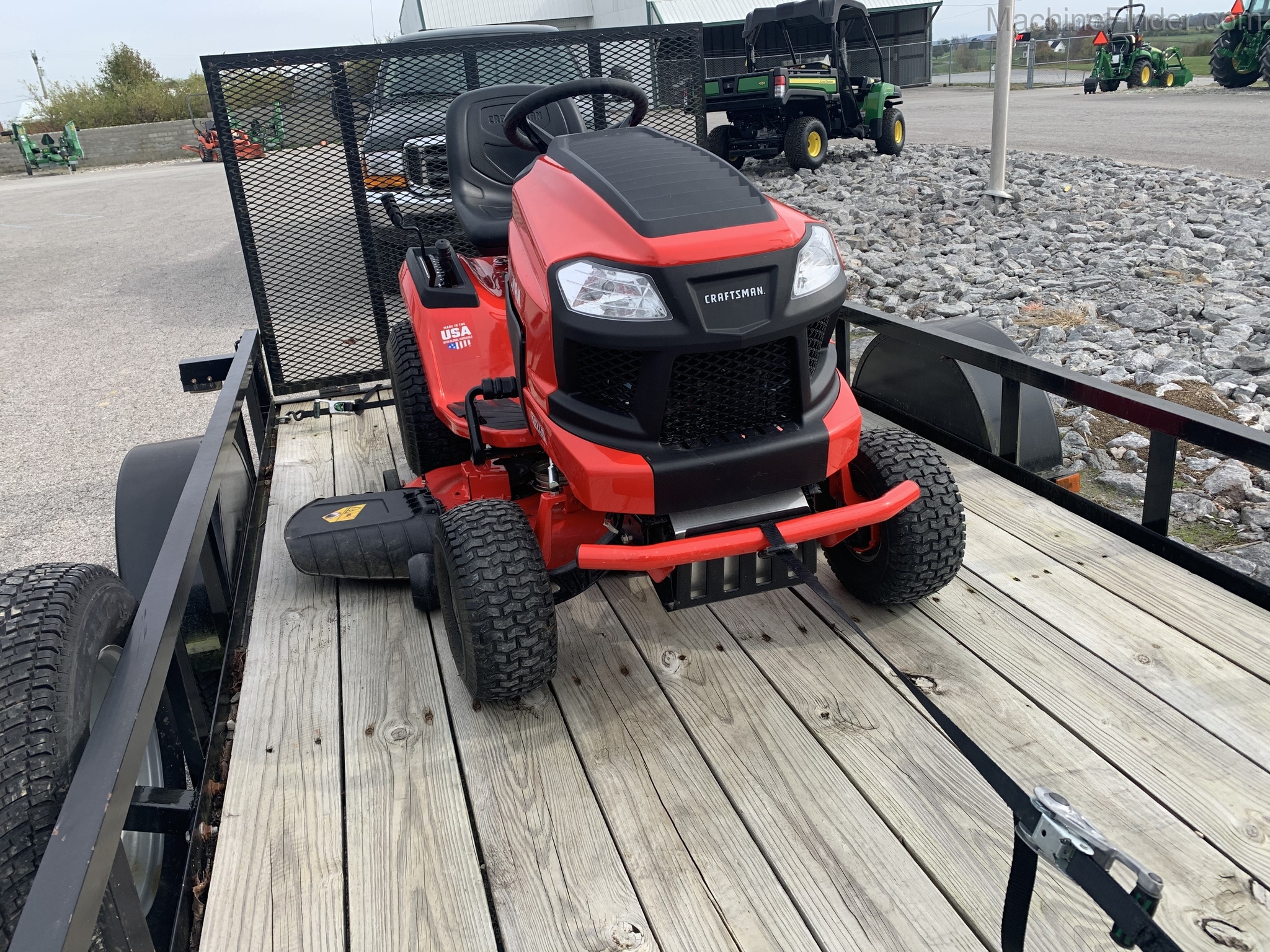 2019 Craftsman T240 Image 9