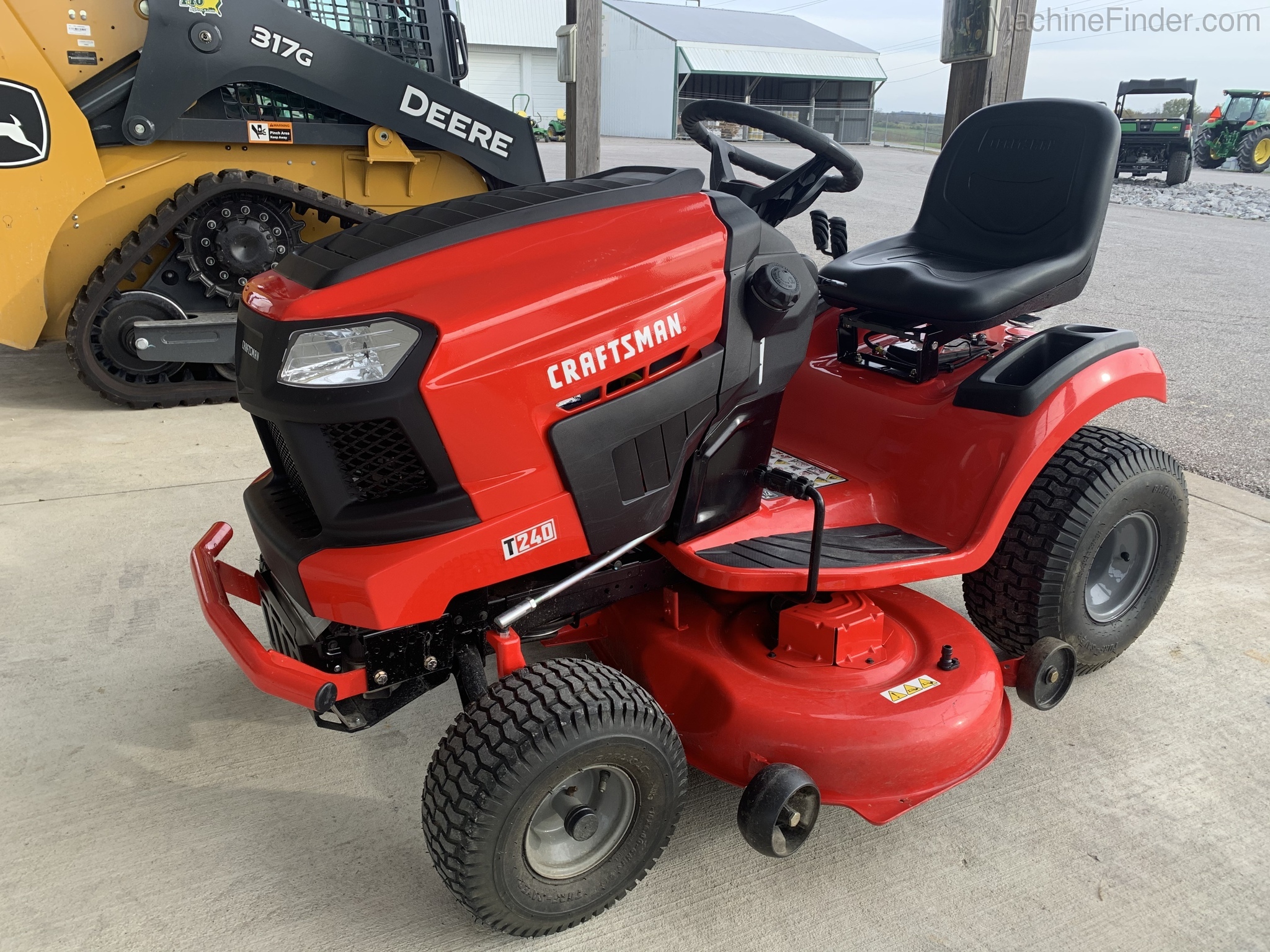 2019 Craftsman T240 Image 1