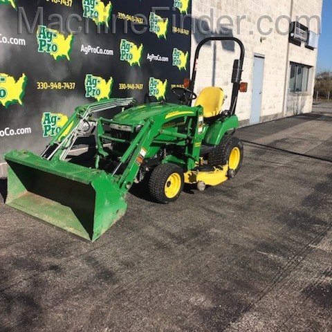 2008 John Deere 2305 Image 2