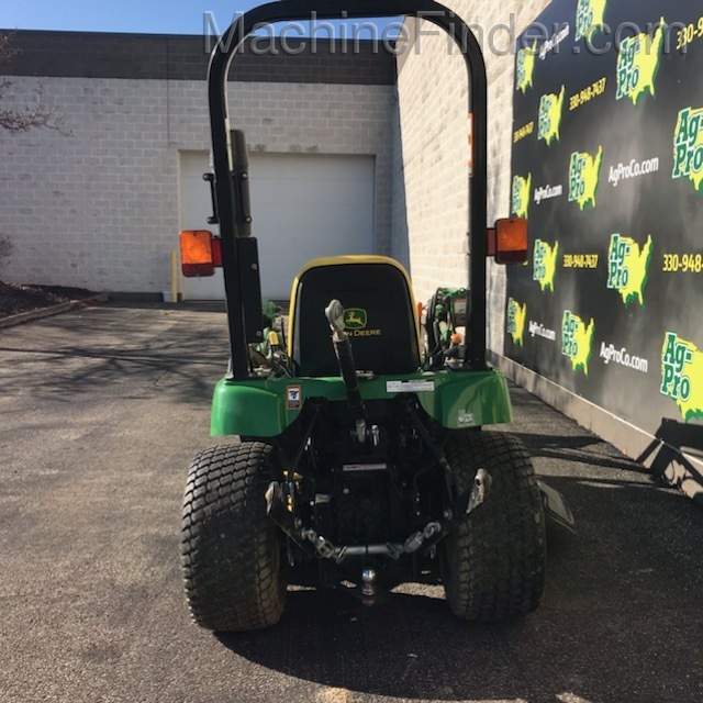 2008 John Deere 2305 Image 3