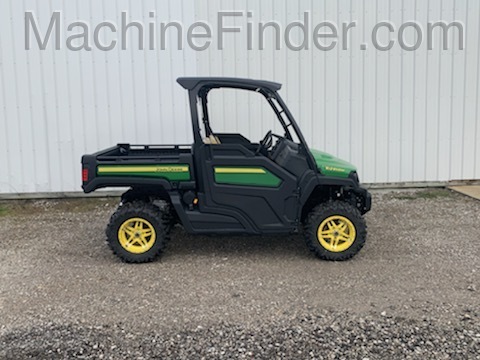 2020 John Deere XUV 835M Image 1