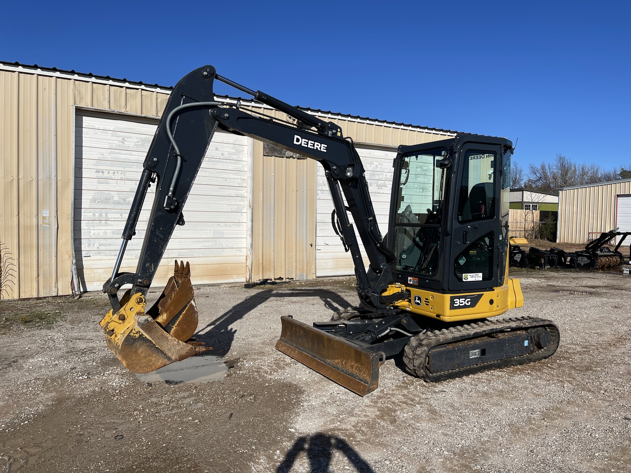 2021 John Deere 35G Image 2