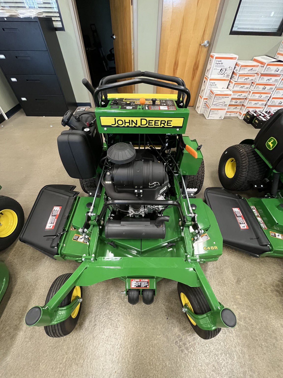 2023 John Deere 648R Image 1