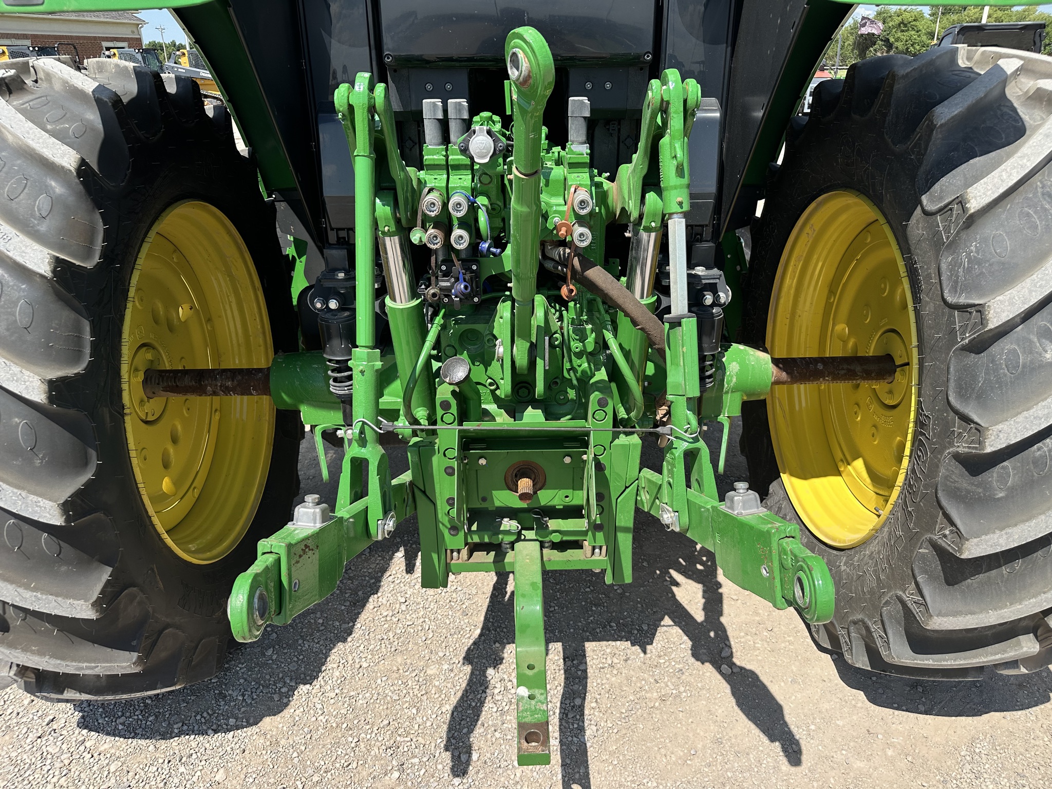 2023 John Deere 6120M Image 14