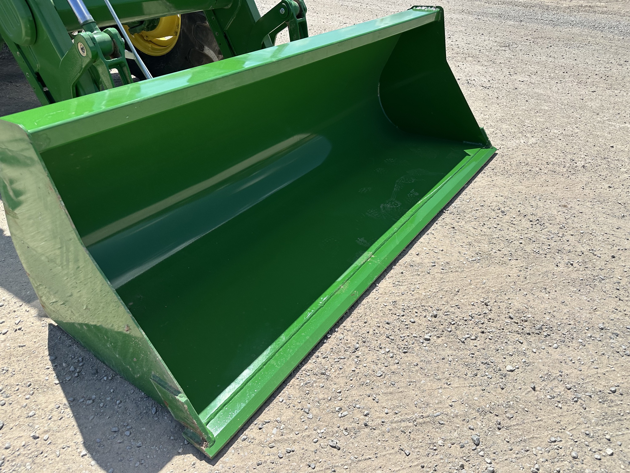 2023 John Deere 6120M Image 24