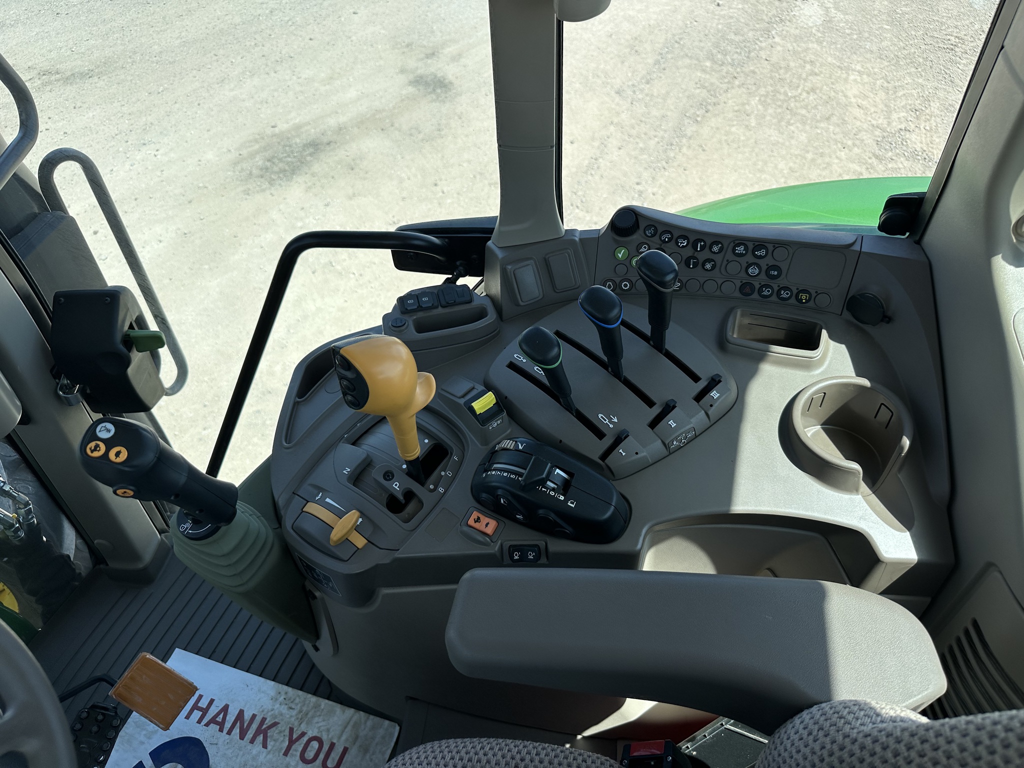2023 John Deere 6120M Image 28