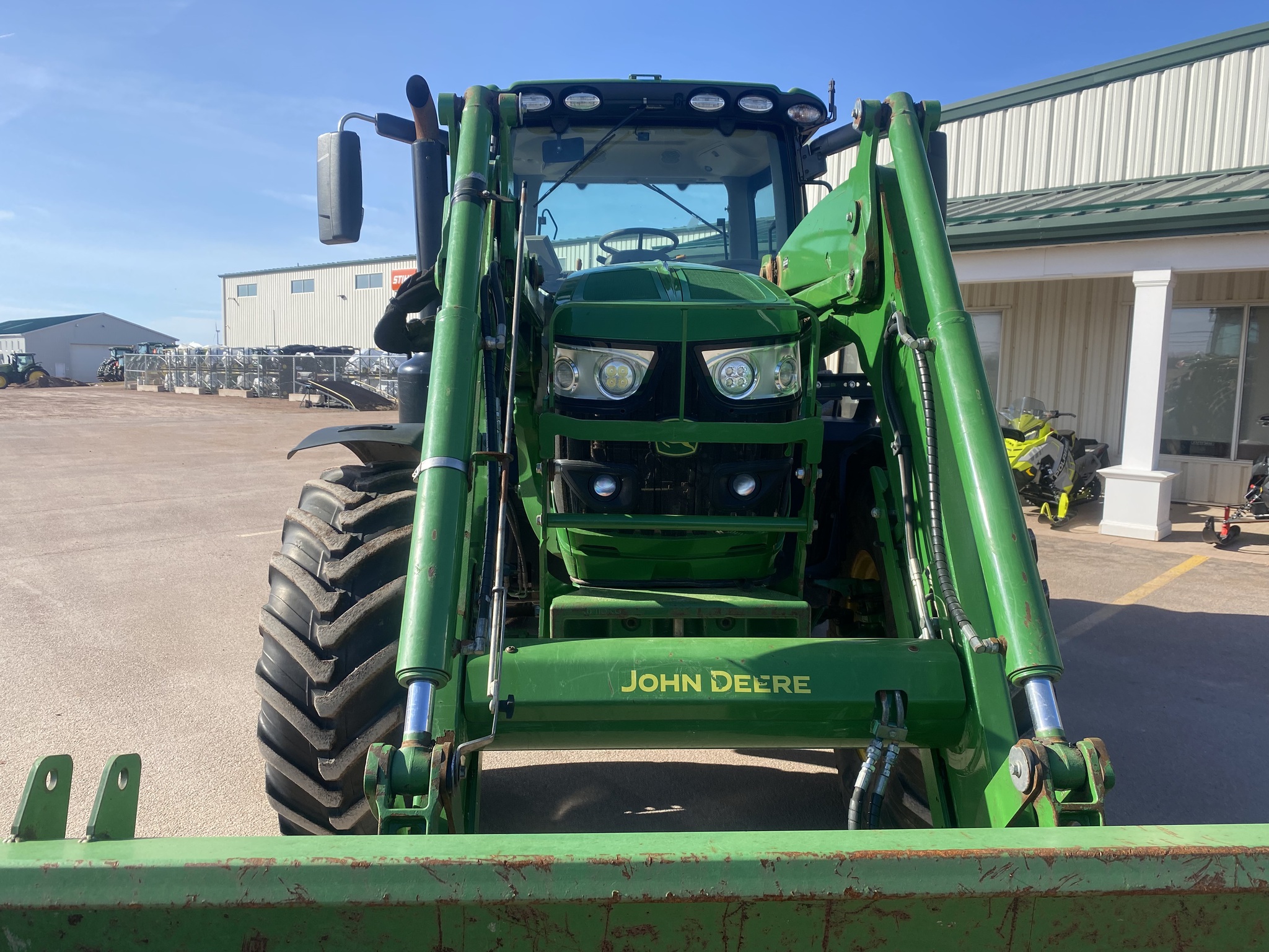 2019 John Deere 6145R Image 22