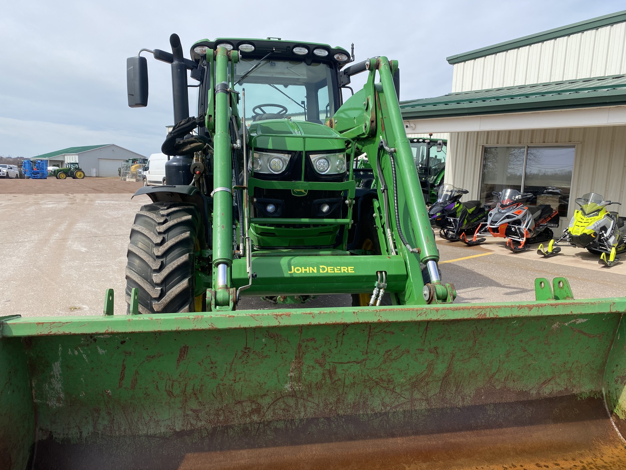 2019 John Deere 6145R Image 5