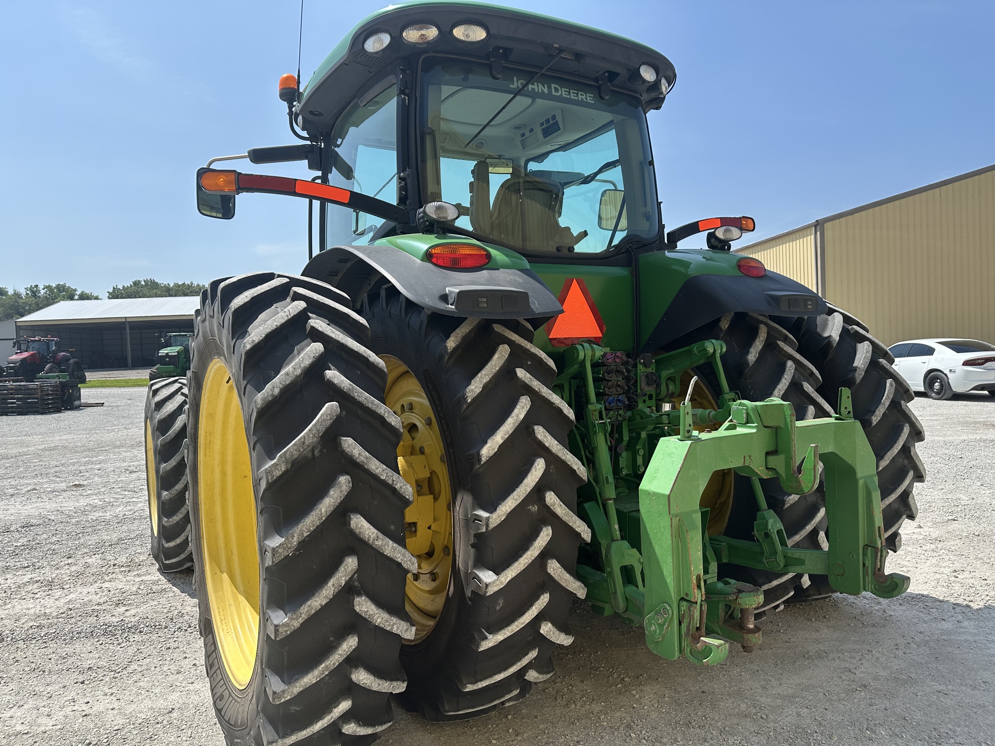 2010 John Deere 8345R Image 5