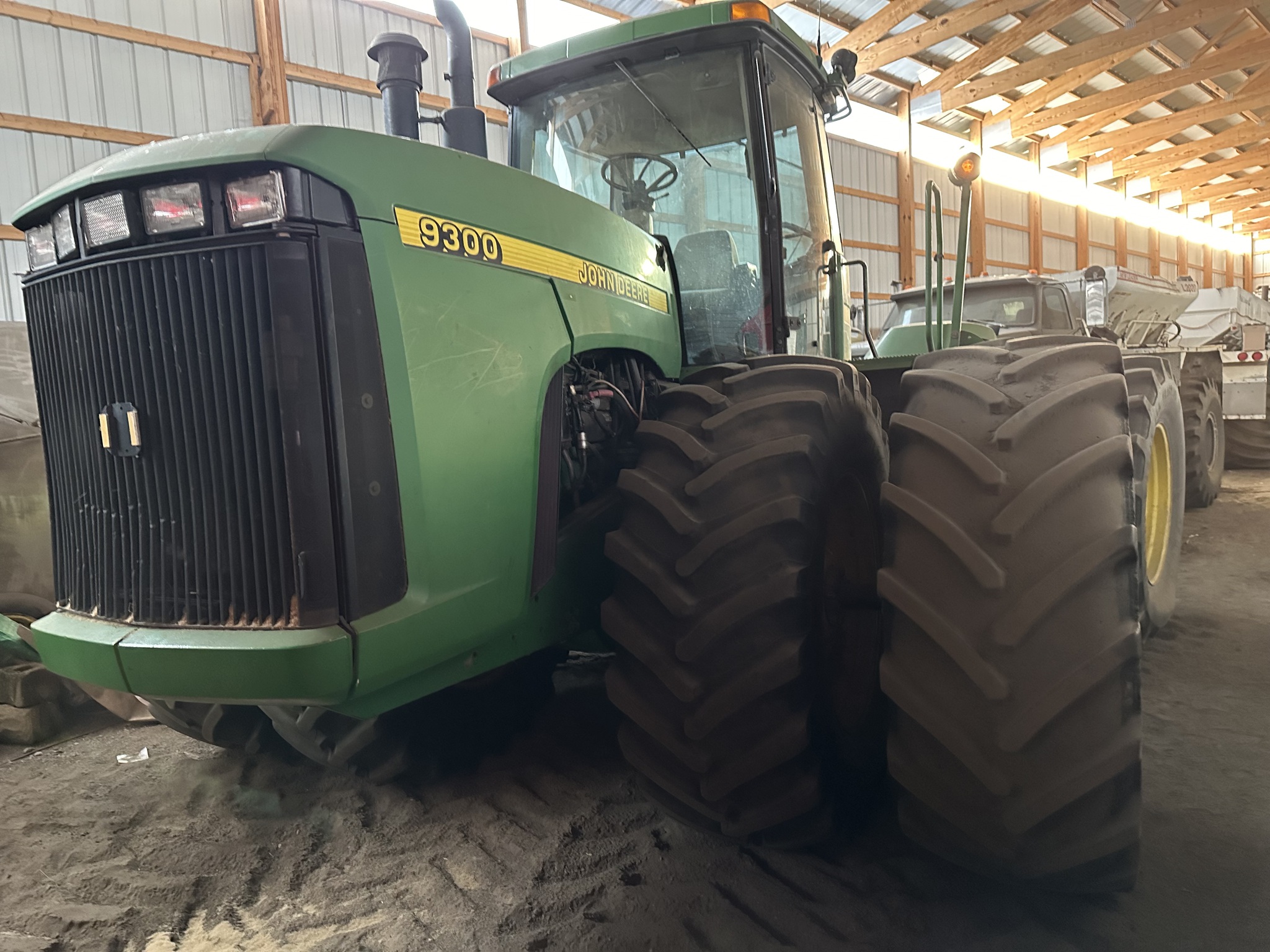 1997 John Deere 9300 Image 3