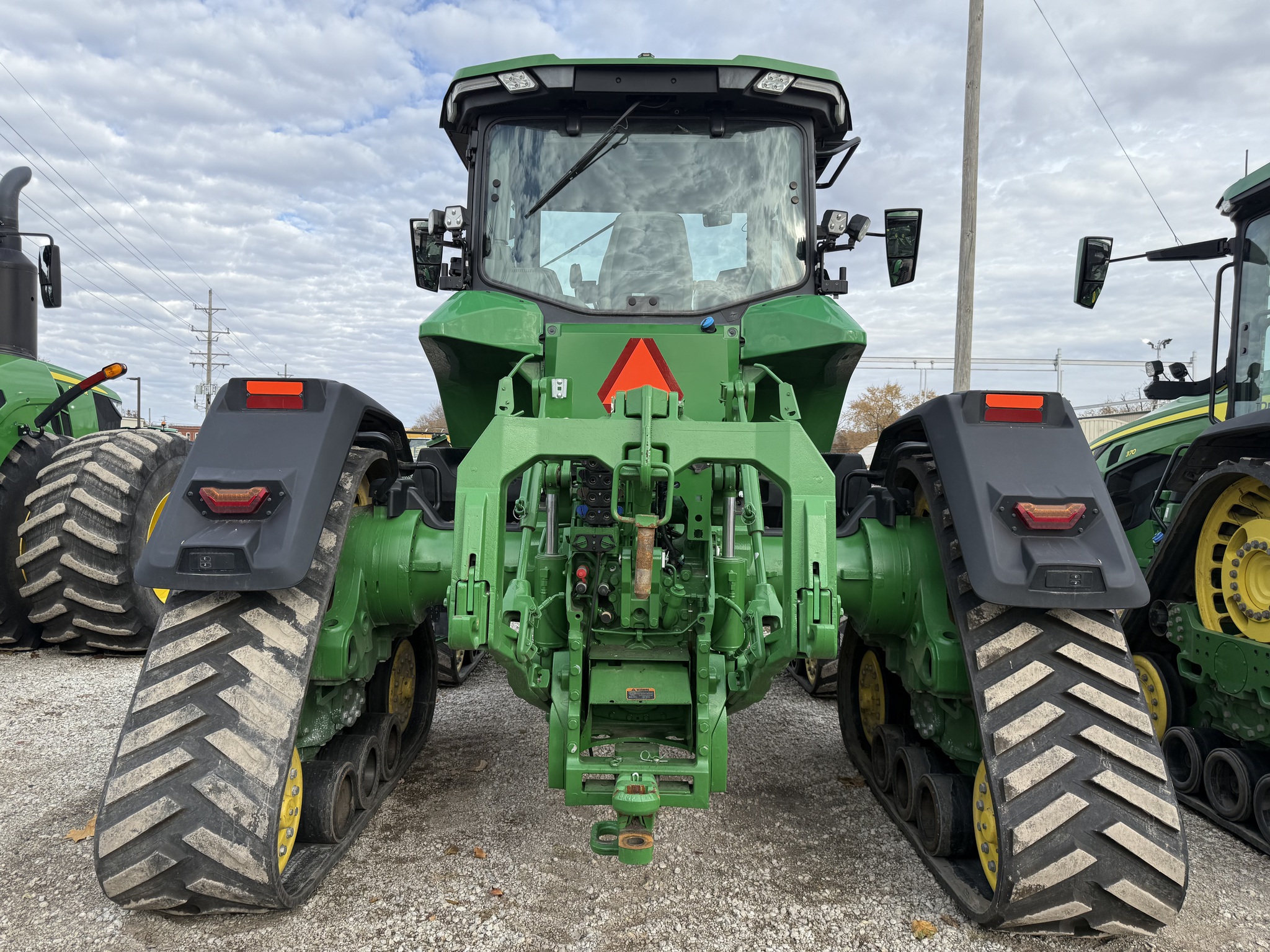  2021 John Deere 8RX 410 at Heritage Tractor in Pontiac, IL