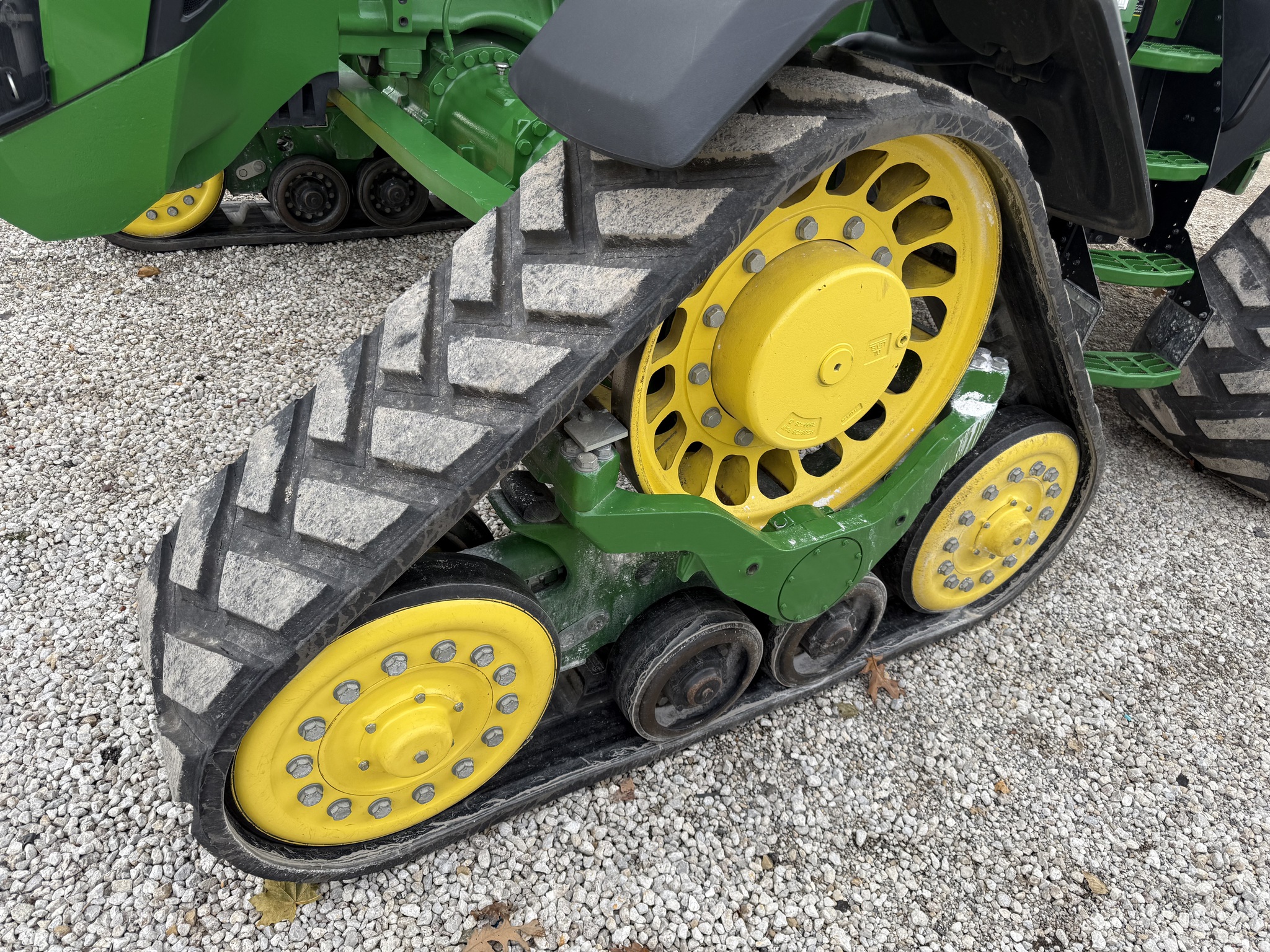  2021 John Deere 8RX 410 at Heritage Tractor in Pontiac, IL