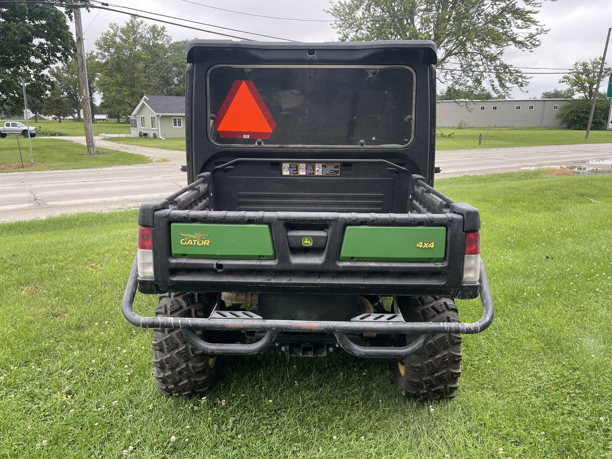  2021 John Deere XUV 835M at Heritage Tractor in Roanoke, IL